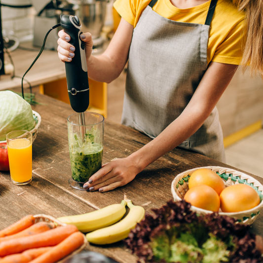 Utforska hur superfoods kan ingå i en balanserad kost med sura och basiska livsmedel